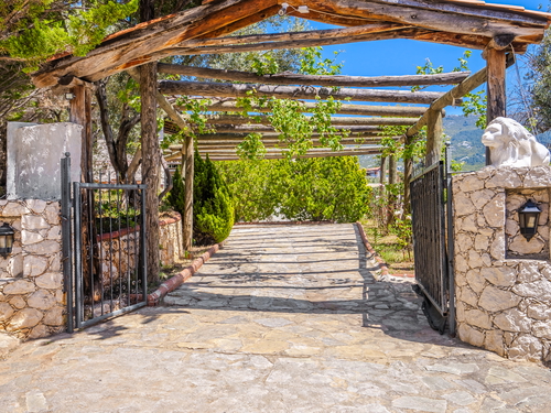  gece  -  Kasım
  | Kalkan Üzümlü’de Deniz Manzaralı Korunaklı Aile Villası Tatili